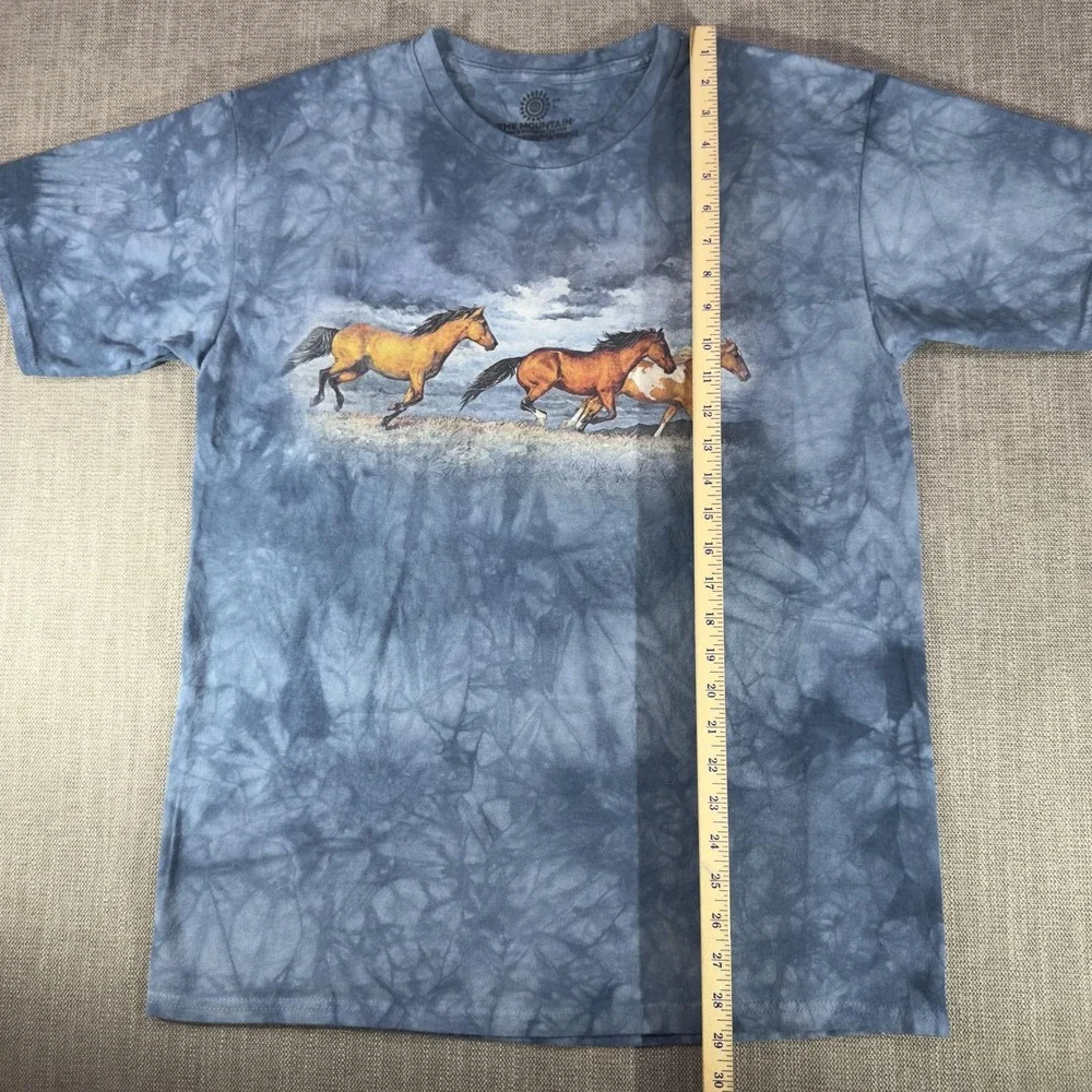 The Mountain Shirt Mens Large Blue Running Wild Horses Tie Dye Graphic Tee